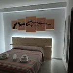 Leone Bed & Dreams * Rom