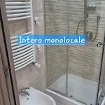 Leone Bed & Dreams Apartment Rom