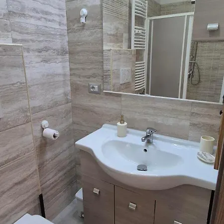 Leone Bed & Dreams * Rzym