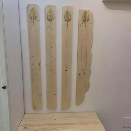 Leone Bed & Dreams Rzym